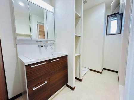 ���ʑ�E���ʏ��@�����ʒE�ߏ���