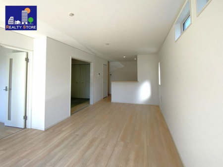 ���r���O�@�����r���O��16.7���̍L�X�Ƃ������r���O�􂲉Ƒ��F�l�ł��������������܂���