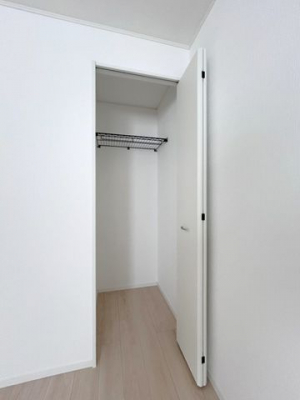 ���[�@���N���[�[�b�g�i5���m���j���S�����[������