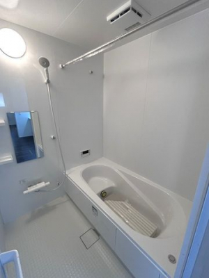 �����@���������������̂��閾�邢�����������̃o�X�^�C�������K�Ɋy���߂܂���