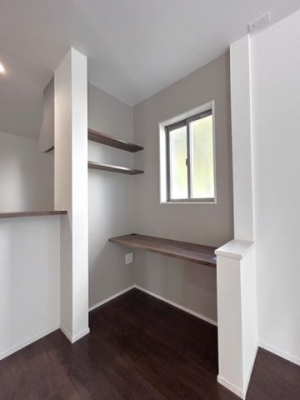 ���̑��@�����[�X�y�[�X�����r���O�ɔ�����ꂽ���I���̎��[�X�y�[�X��A�N�Z���g�N���X����������