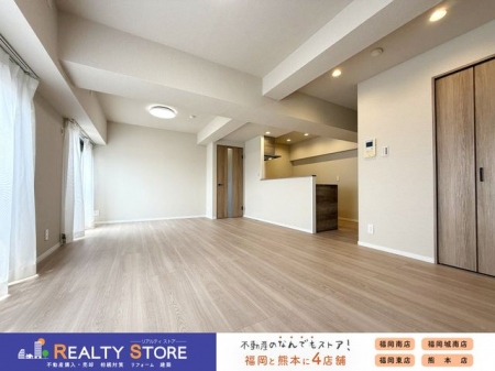 ���r���O�@�y���r���O�z�L�b�`�����烊�r���O�S�̂����n���܂��􂨎q�l�̗l�q�����Ȃ���Ǝ����ł��܂��ˁ�