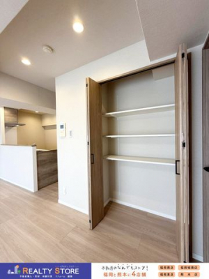 ���[�@�y���[�X�y�[�X�z��e�ʂ̎��[�X�y�[�X�􂨕������X�b�L���L�����K�ɂ��g�����������܂���