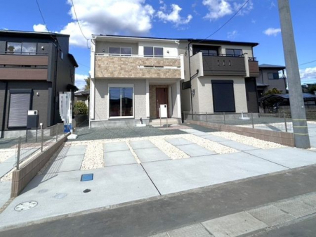 �@�����ԃX�y�[�X������3��\�B���Ԃ̏o��������X���[�Y�ł���