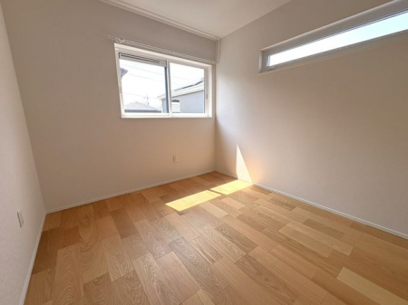 ���[�@��5.5���m�������邢�����������ނ���������K�ȃv���C�x�[�g��Ԃł���