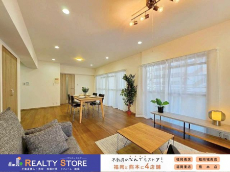 ���r���O�@�y�����̋�ԁz���r���O�͉Ƒ��S���̏W�܂�e���̏�A���̏ꏊ��ʂ��ĉƑ��̊y������b���������Ă������ȃ��r���O�ł��ˁ�