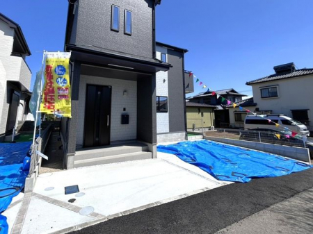 �@�����ԃX�y�[�X������3��\��