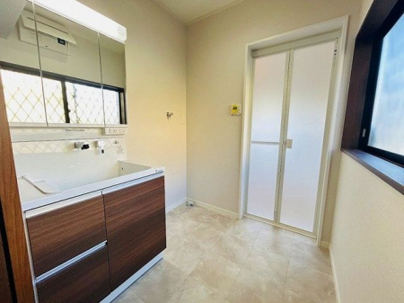 ���ʑ�E���ʏ��@�����ʒE�ߏ���