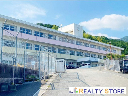 ���ӊ��@�}����s���g�؏��w�Z �k��13���B 900m